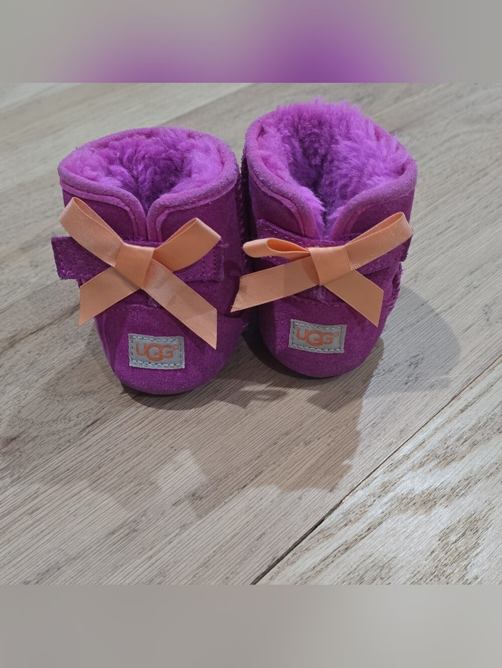 UGG Jesse Bow Pink Suede Orange Satin Bow Infant Booties  Size 4/5
